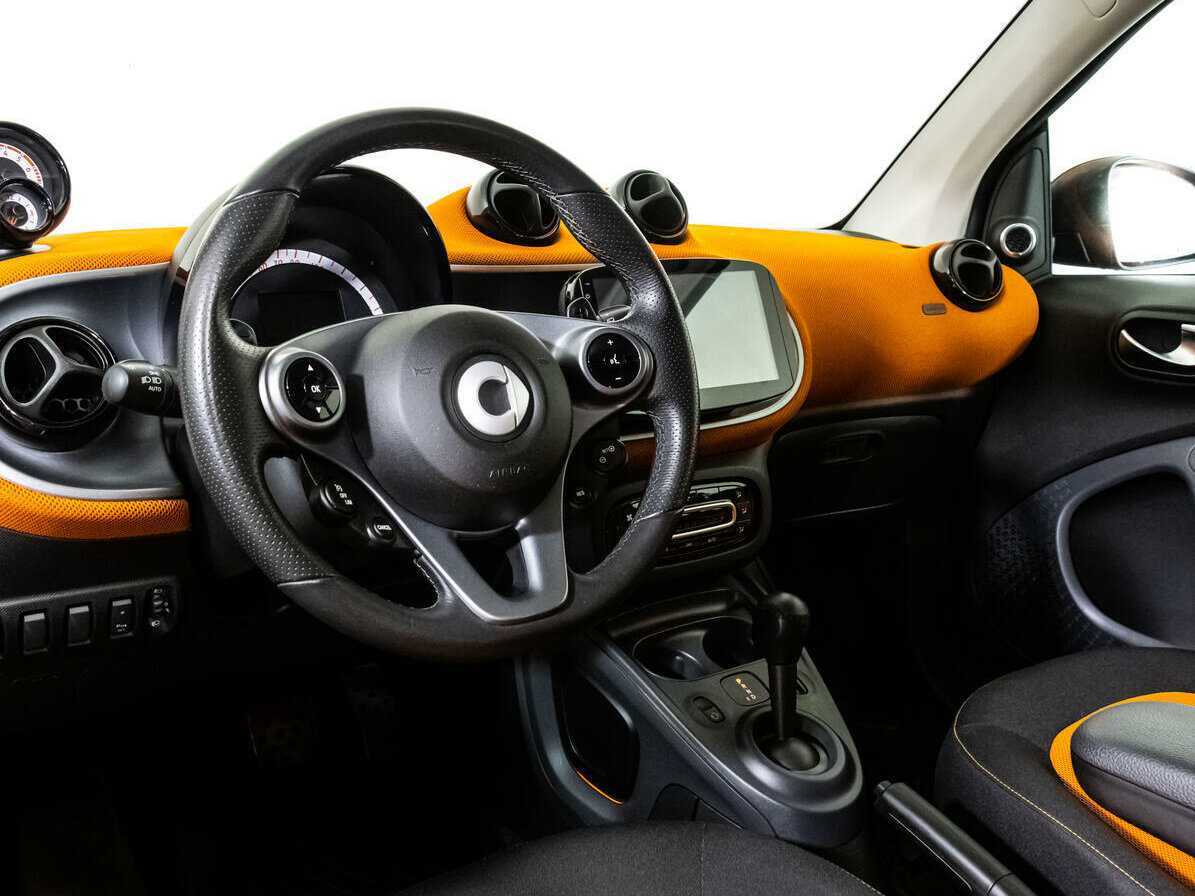 Купить Smart Fortwo, 2016, 28 350 км, фото №11