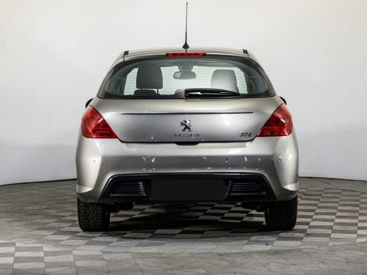 Купить Peugeot 308, 2013, 82 635 км, фото №6