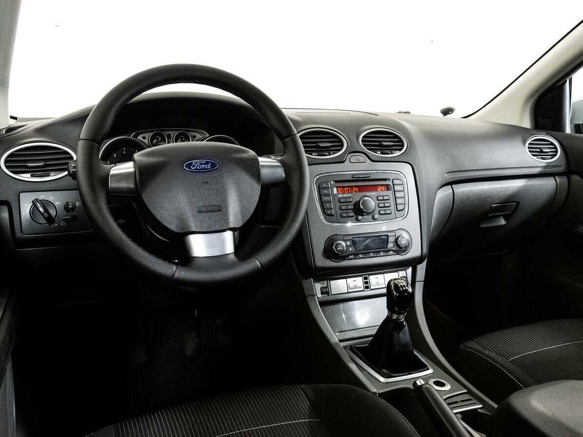 Купить Ford Focus, 2010, 295 284 км, фото №9