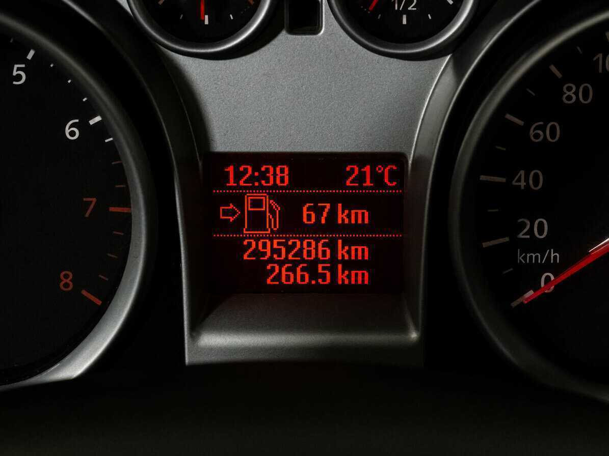 Купить Ford Focus, 2010, 295 284 км, фото №12