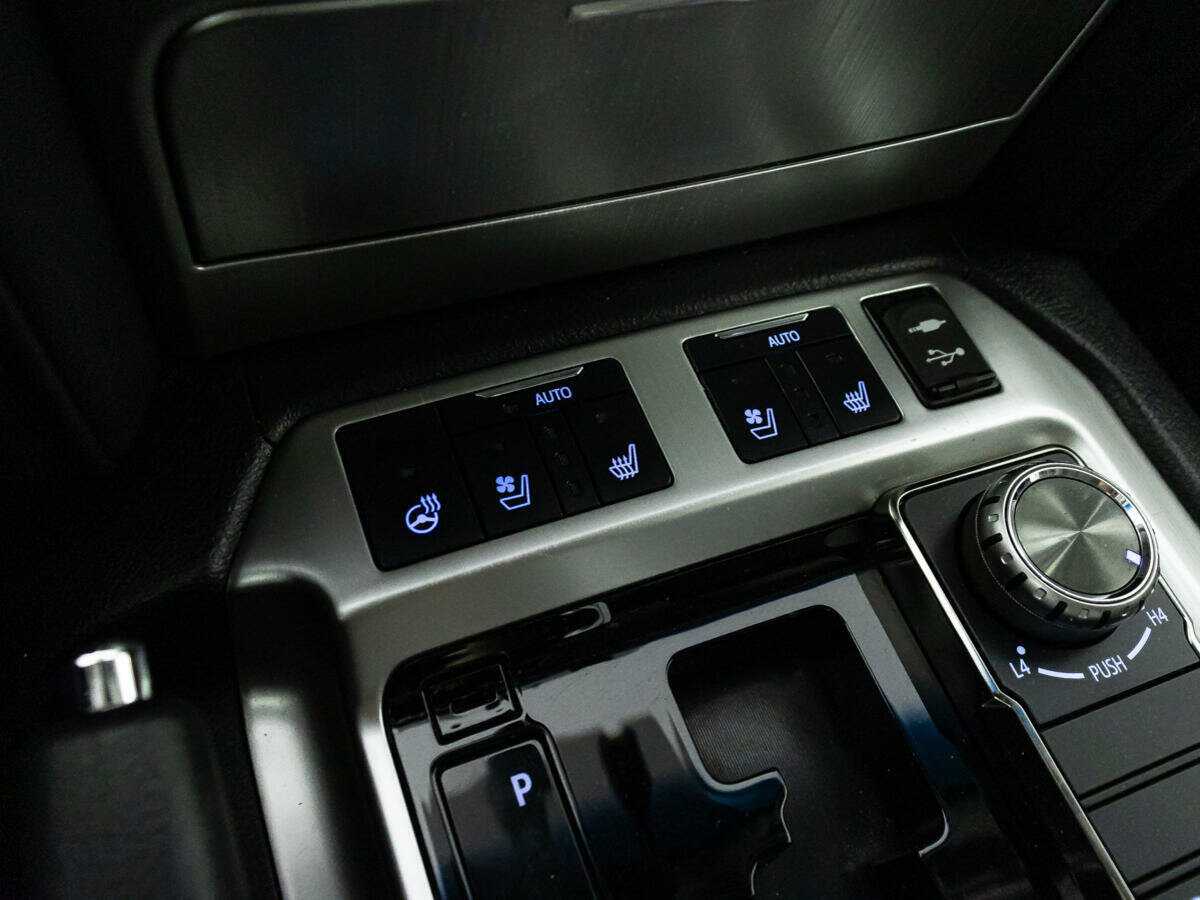 Купить Toyota Land Cruiser, 2016, 119 344 км, фото №15