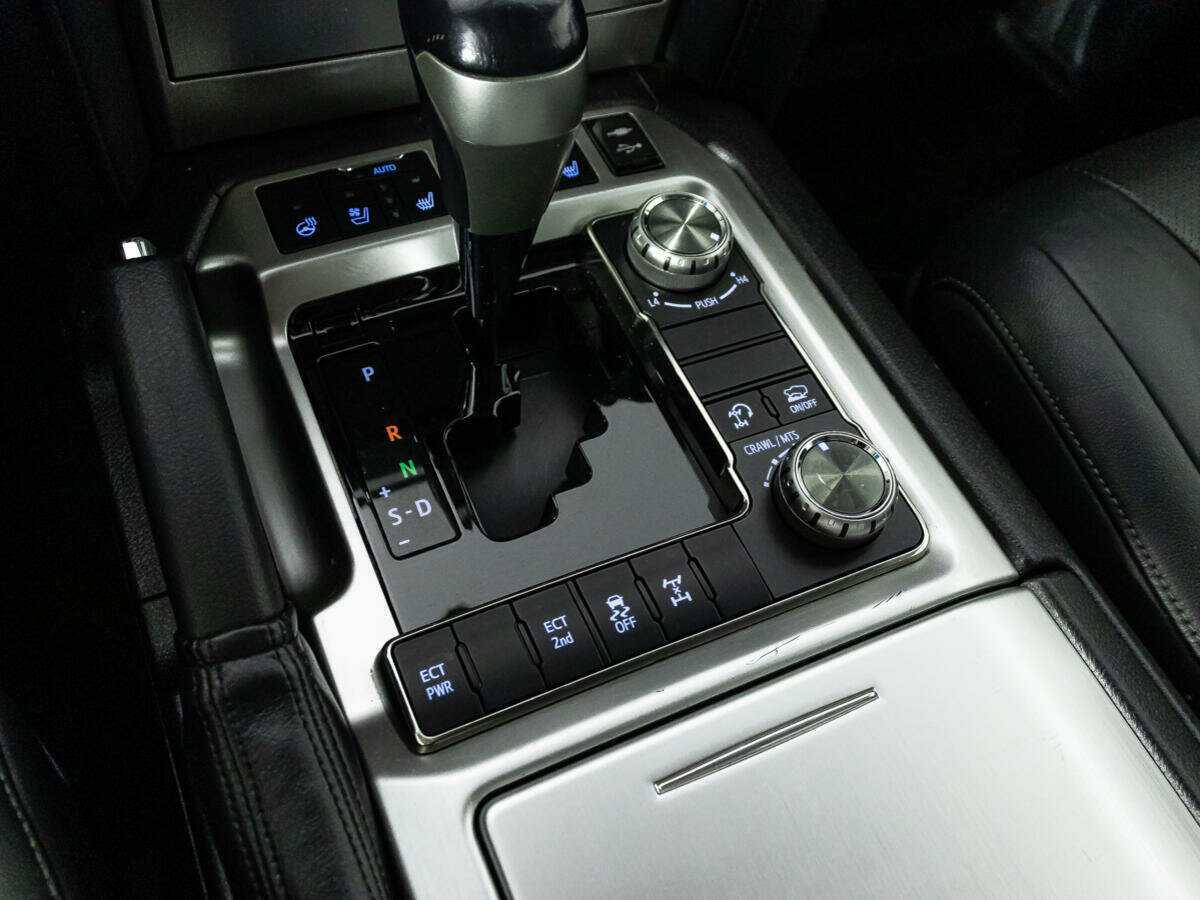 Купить Toyota Land Cruiser, 2016, 119 344 км, фото №17