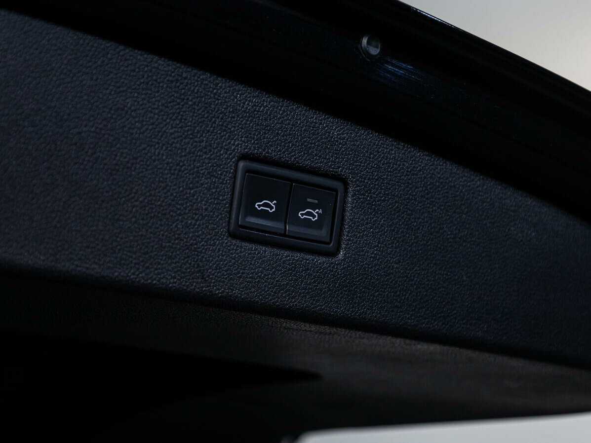 Купить Volkswagen Tiguan, 2021, 93 580 км, фото №23