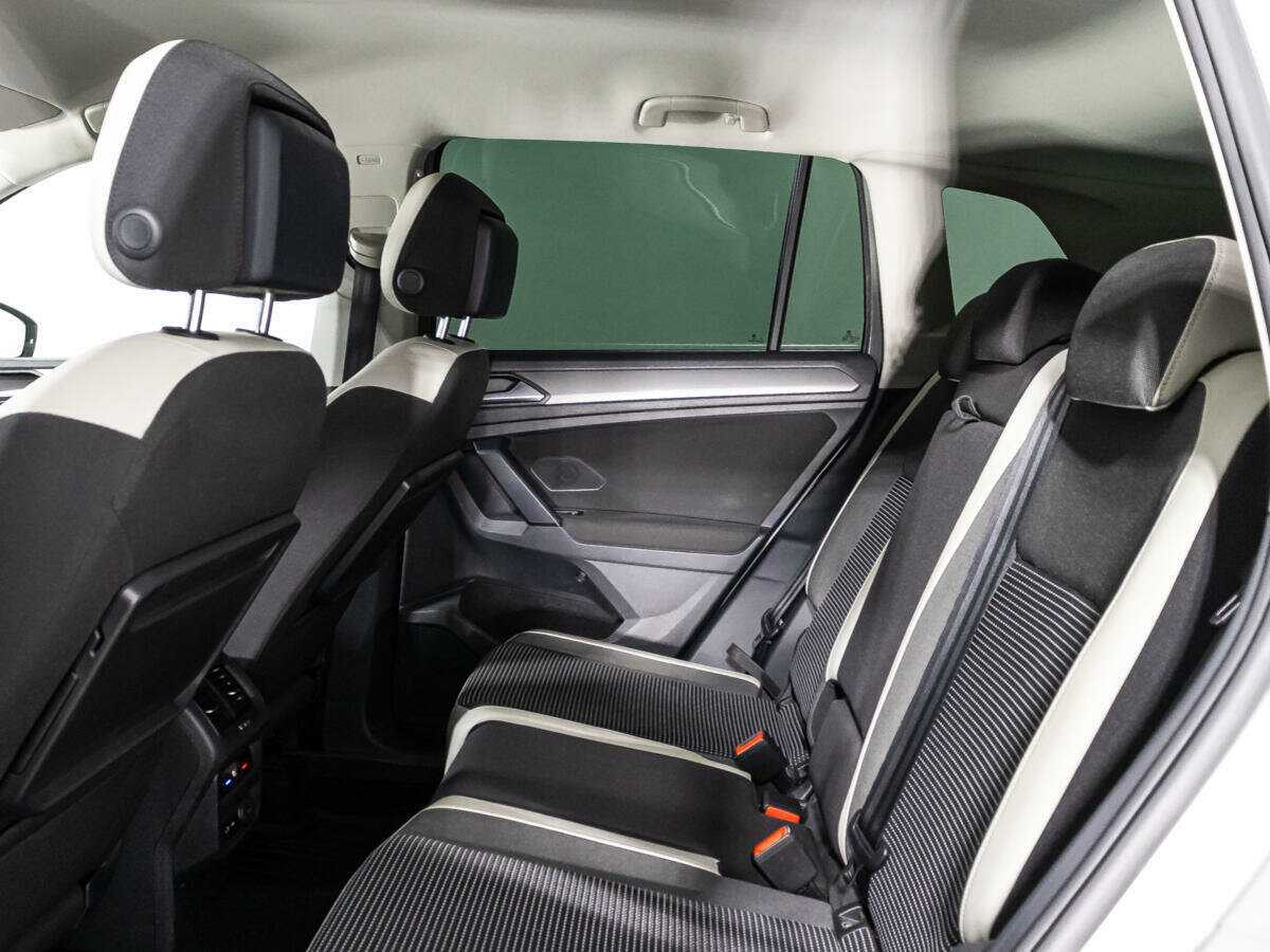 Купить Volkswagen Tiguan, 2020, 71 200 км, фото №10