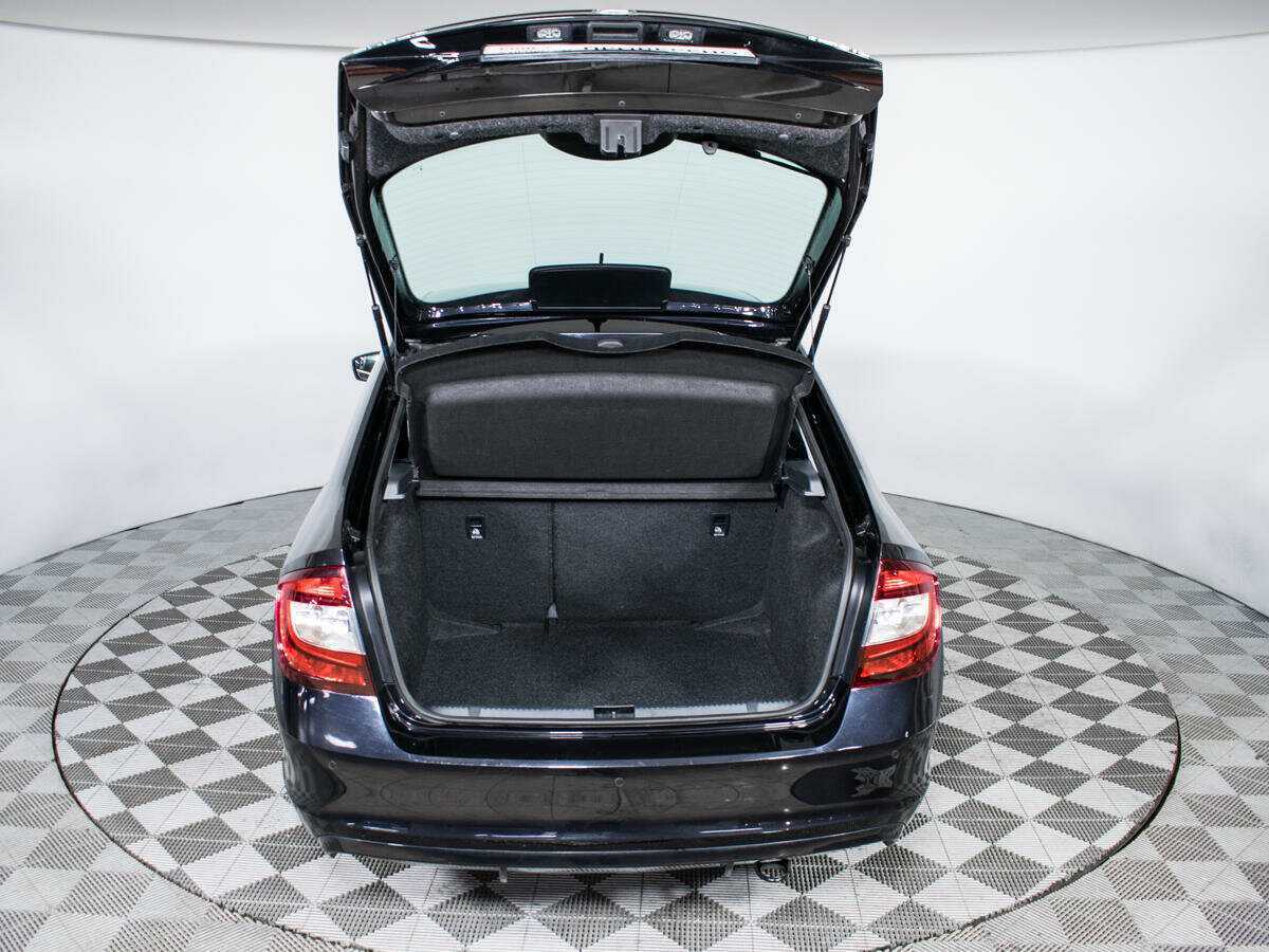 Купить Skoda Rapid, 2018, 92 000 км, фото №19