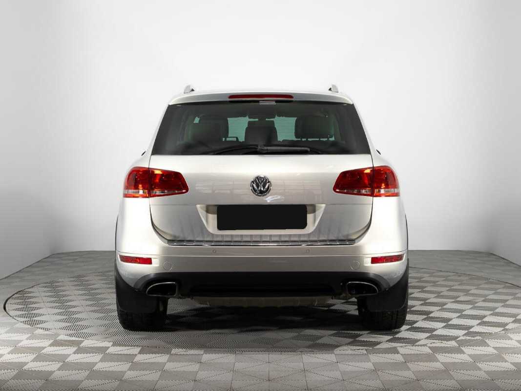 Купить Volkswagen Touareg, 2011, 231 956 км, фото №6