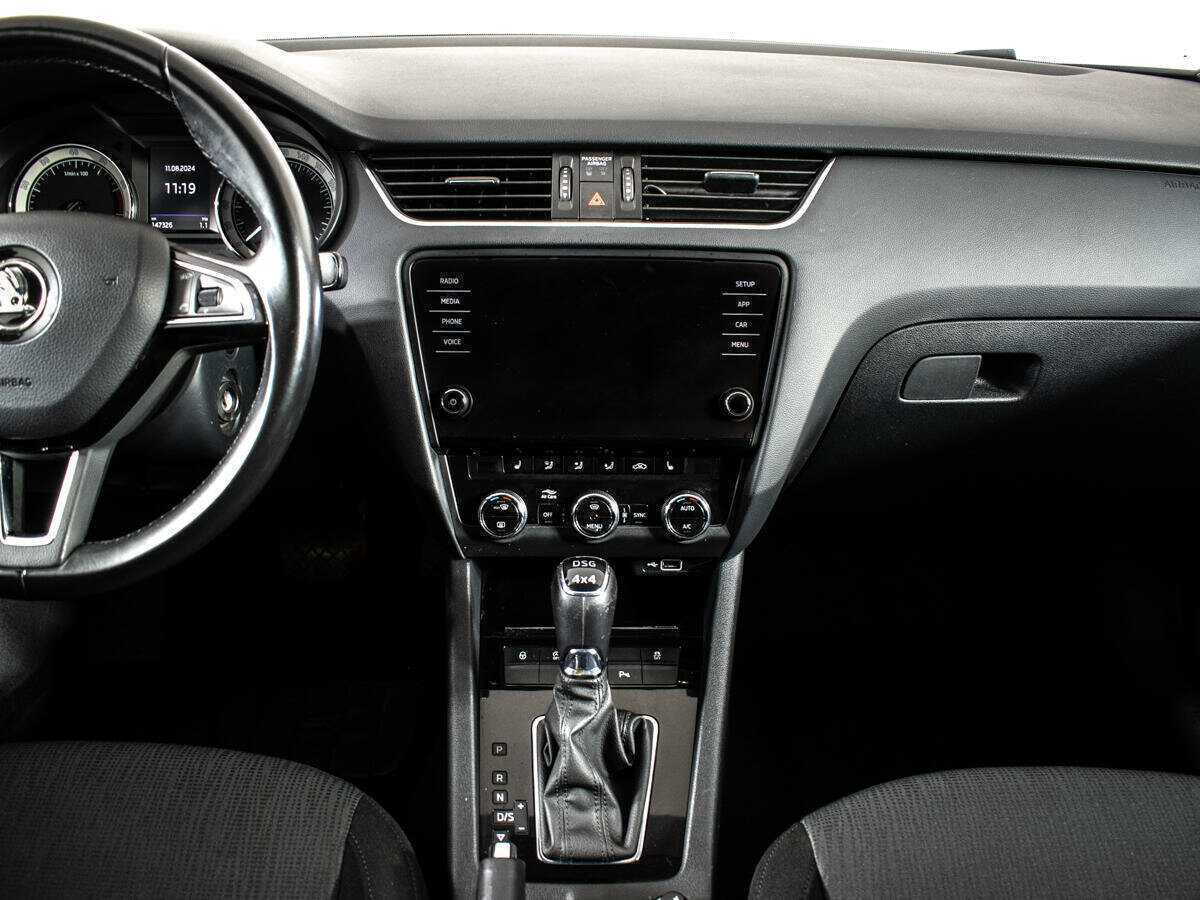 Купить Skoda Octavia, 2018, 147 324 км, фото №8