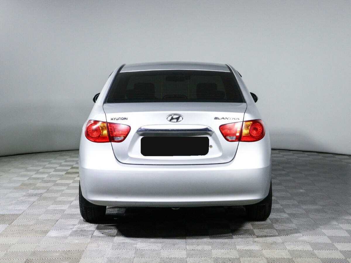Купить Hyundai Elantra, 2010, 229 768 км, фото №5