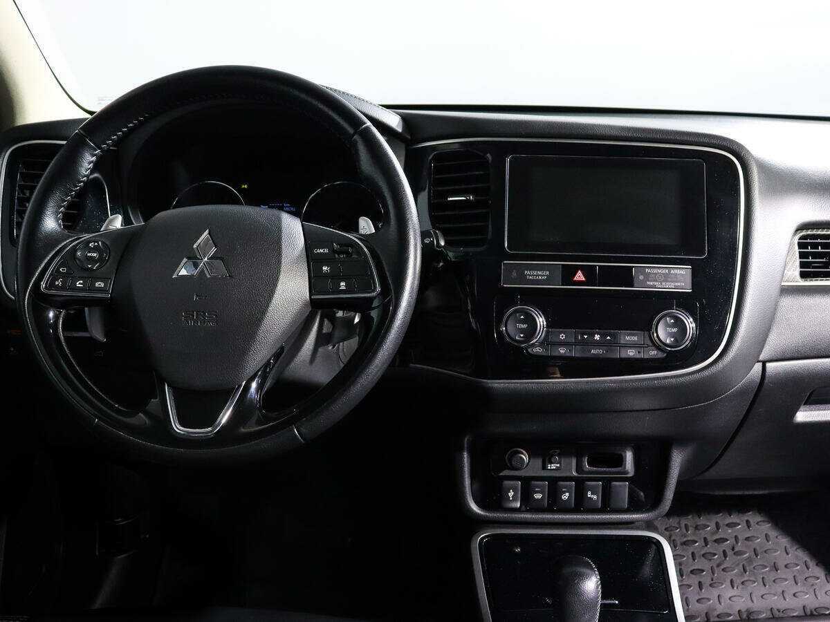 Купить Mitsubishi Outlander, 2020, 159 325 км, фото №12