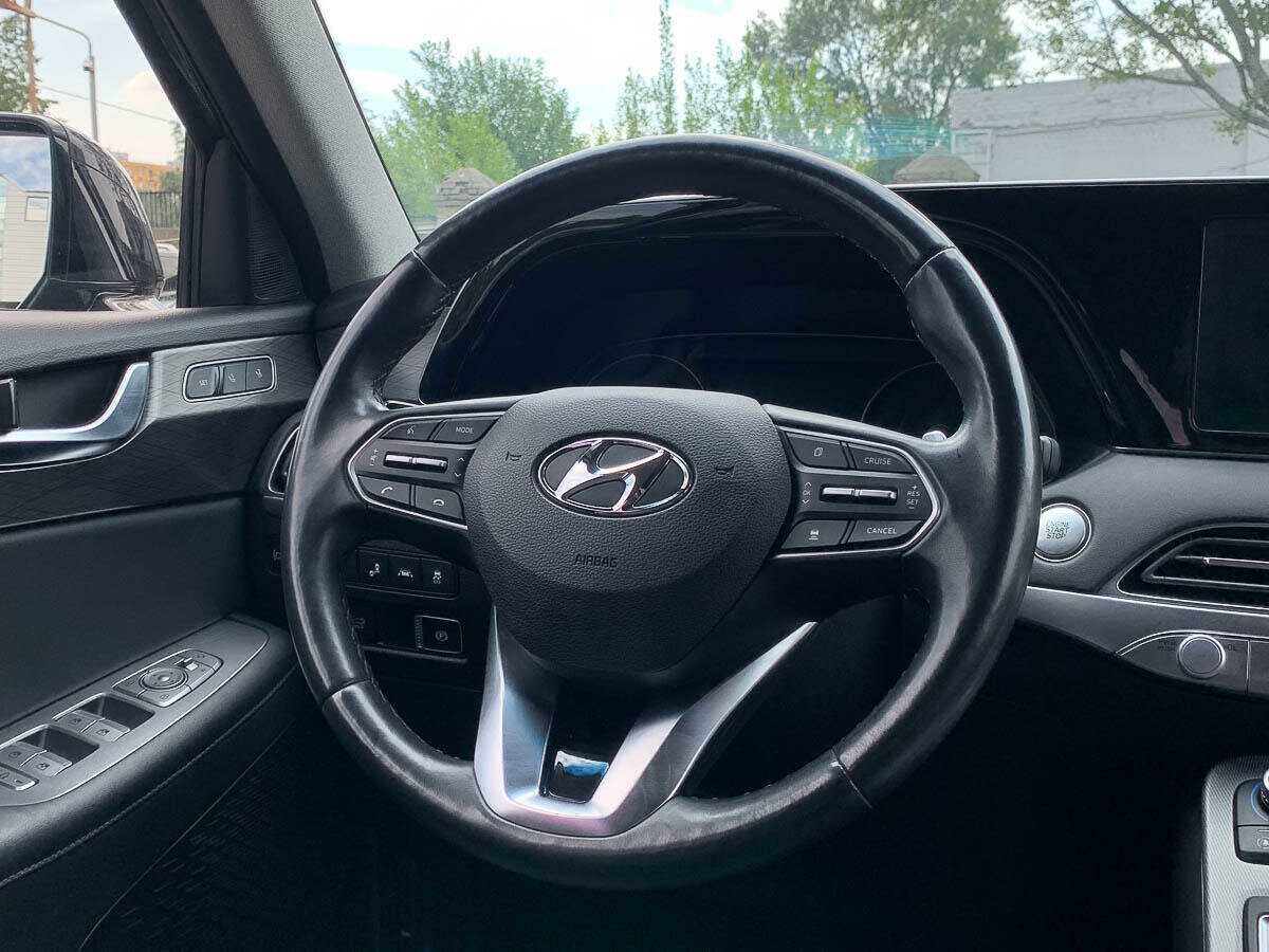 Купить Hyundai Palisade, 2018, 121 125 км, фото №16