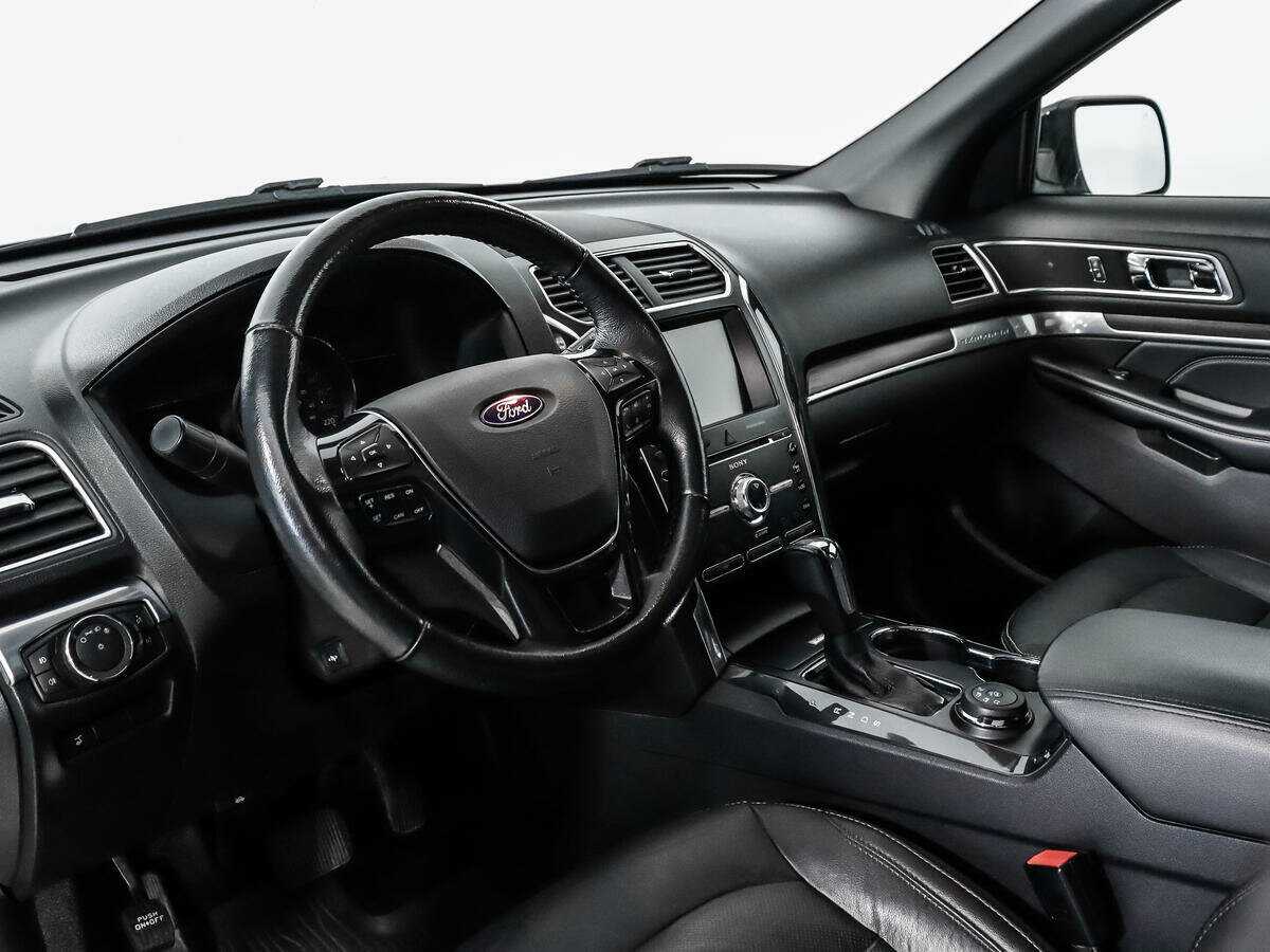 Купить Ford Explorer, 2017, 140 756 км, фото №9