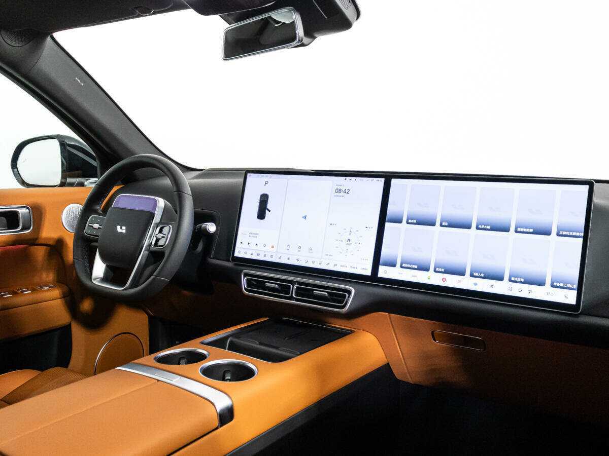 Купить LiXiang L7 52.3 kWh, 2024, 37 км, фото №7