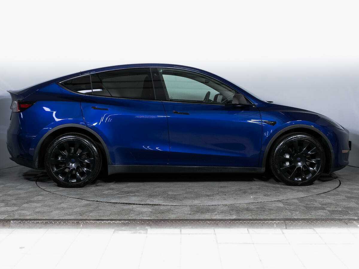 Купить Tesla Model Y Long Range Dual Motor, 2021, 21 253 км, фото №4