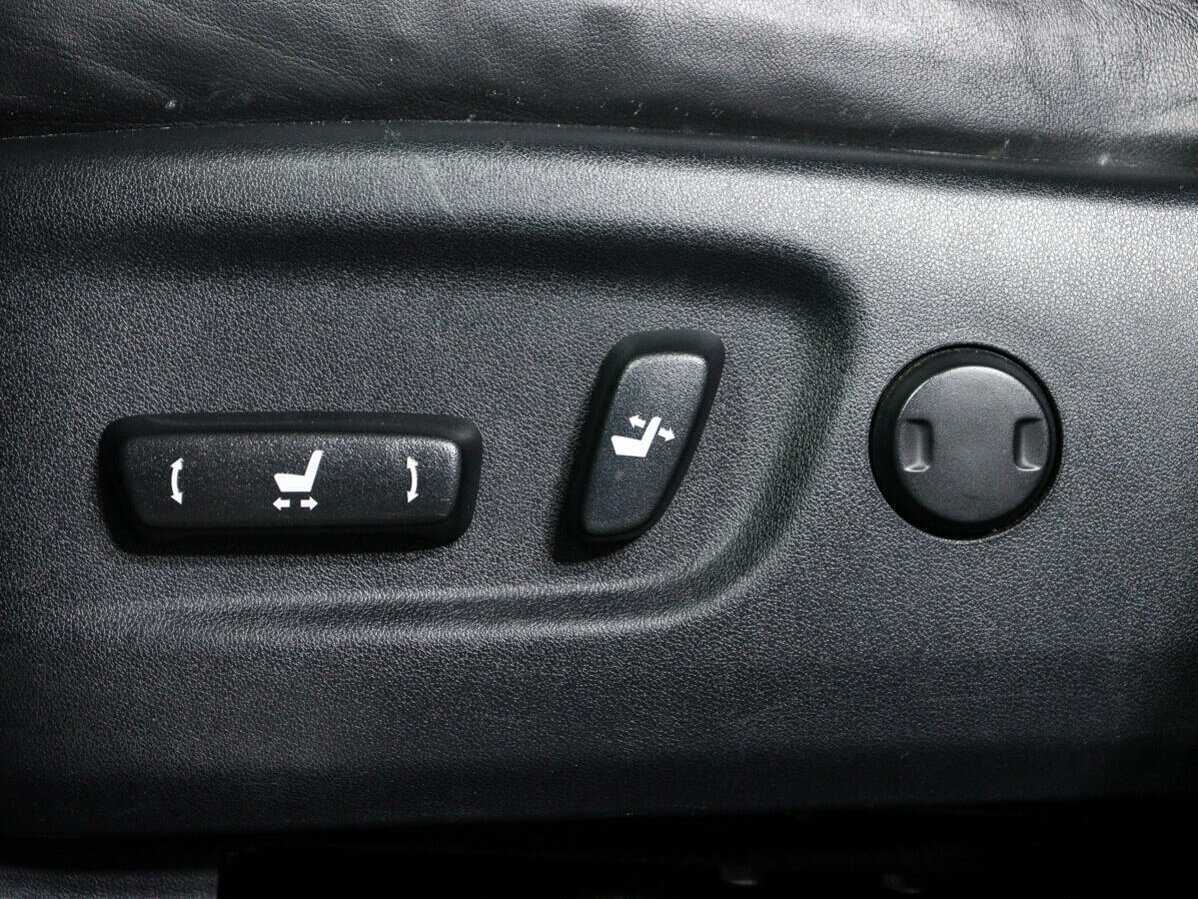 Купить Lexus NX 200t, 2015, 129 657 км, фото №12