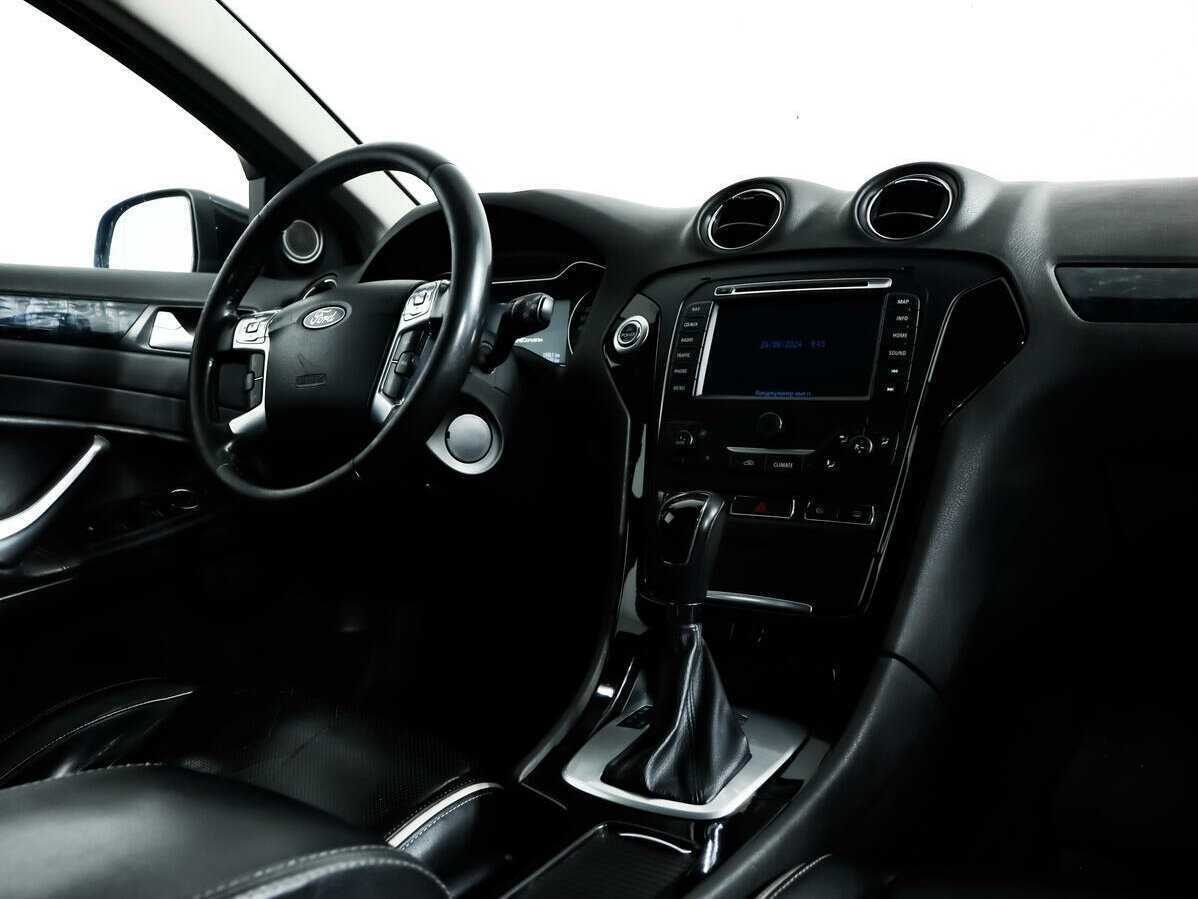 Купить Ford Mondeo, 2011, 270 607 км, фото №9
