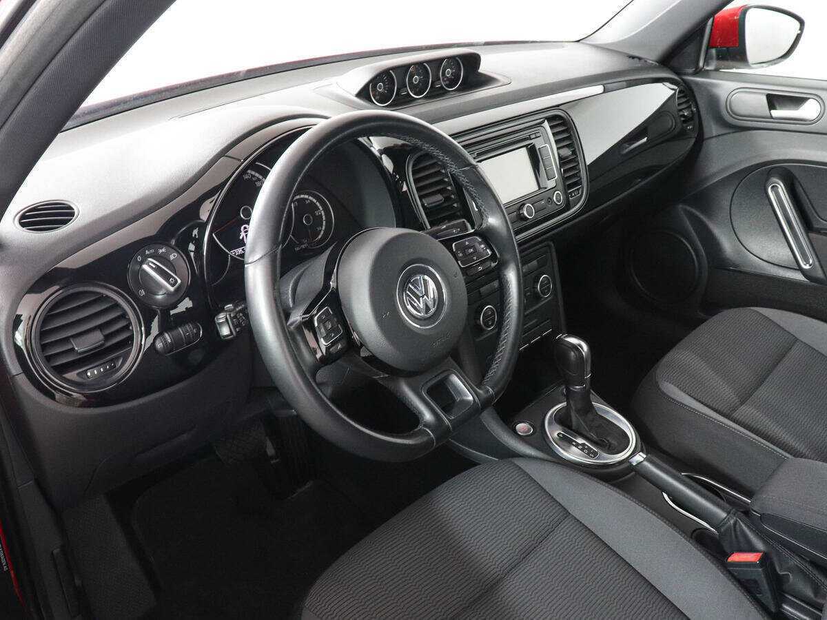 Купить Volkswagen Beetle, 2013, 80 082 км, фото №9