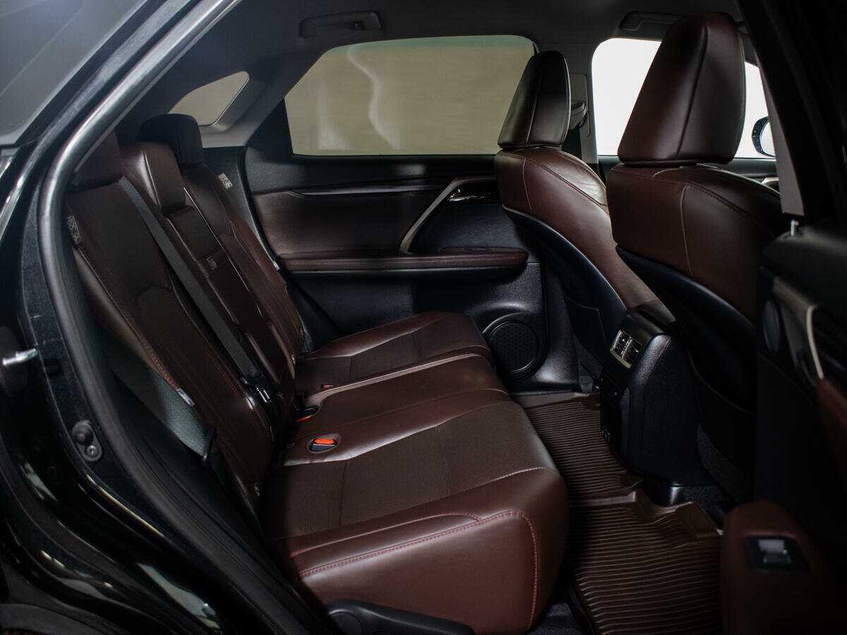 Купить Lexus RX 300, 2021, 30 875 км, фото №10