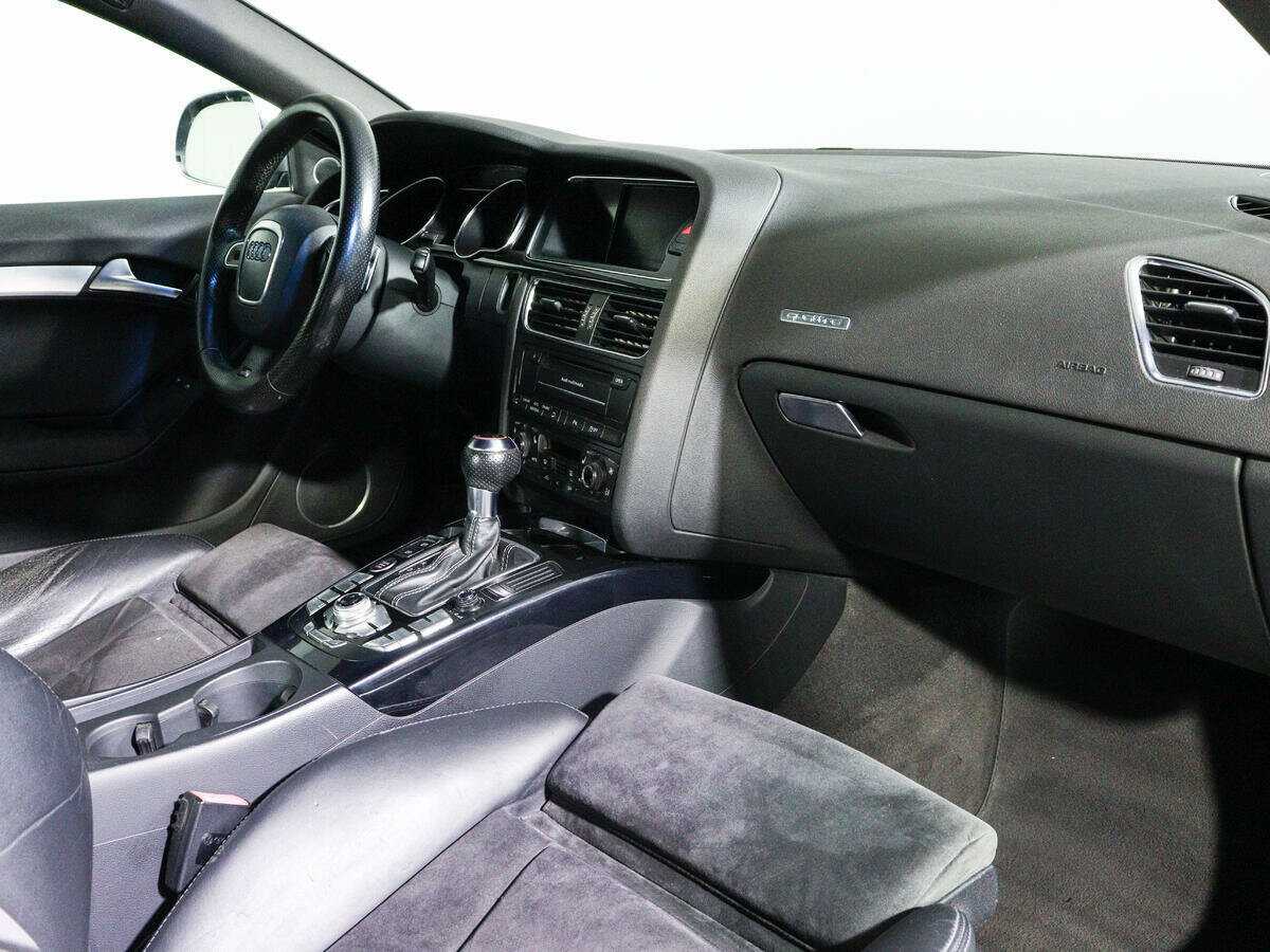 Купить Audi RS 5, 2011, 87 775 км, фото №9