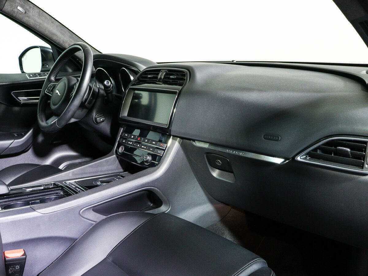 Купить Jaguar F-Pace, 2020, 32 878 км, фото №7
