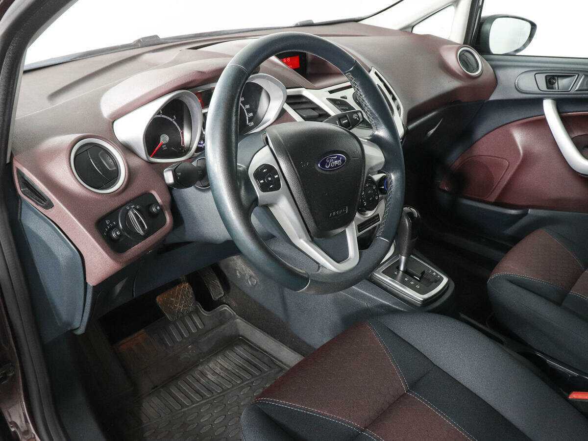Купить Ford Fiesta, 2011, 147 704 км, фото №5