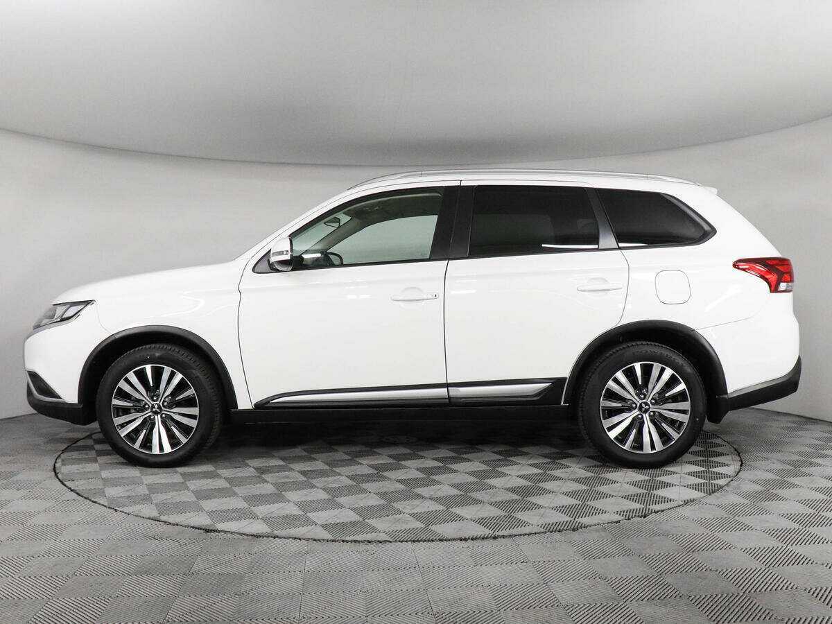 Купить Mitsubishi Outlander, 2021, 48 353 км, фото №8