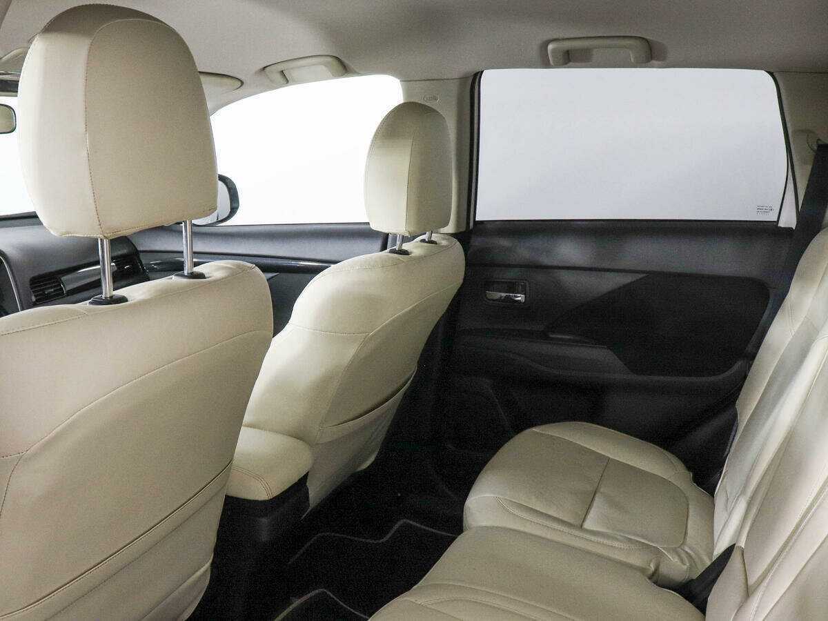 Купить Mitsubishi Outlander, 2021, 48 353 км, фото №12