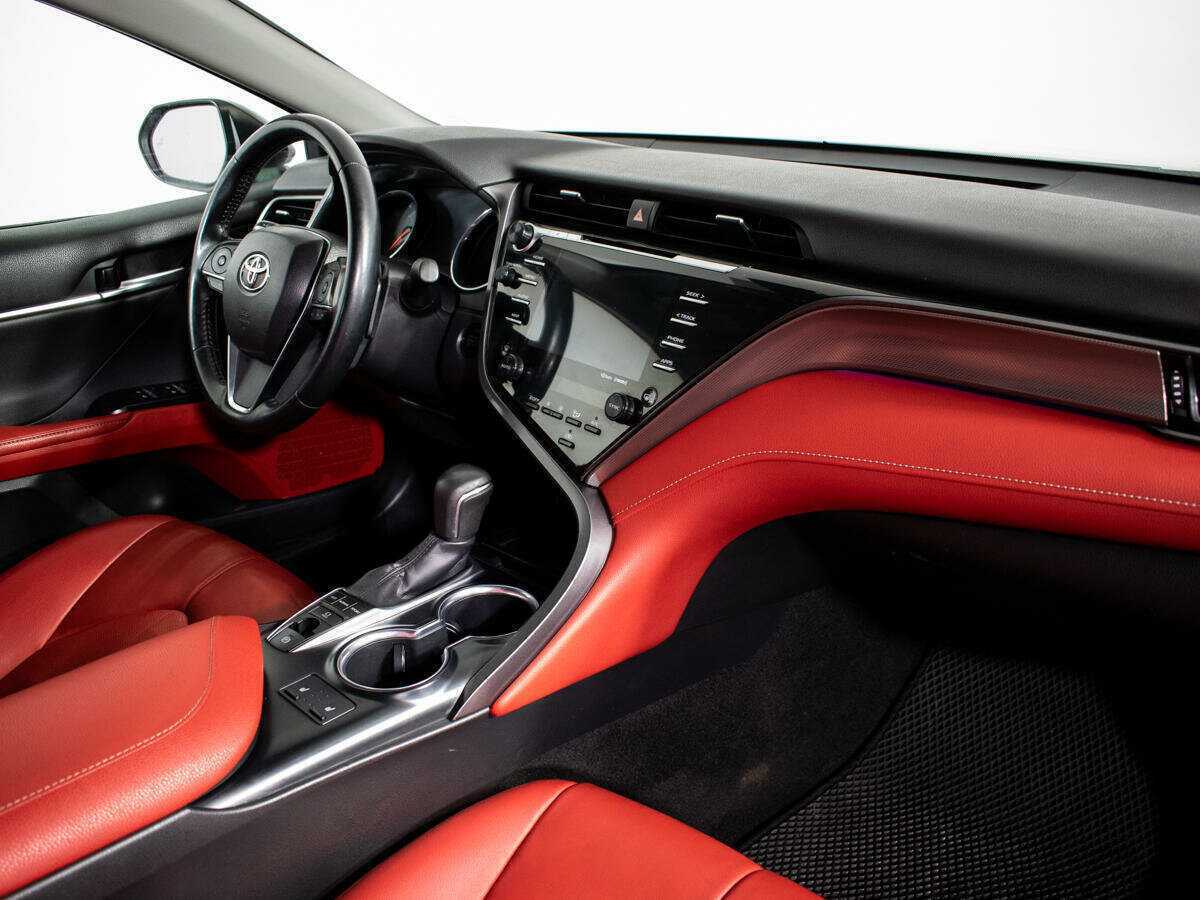 Купить Toyota Camry US Market, 2019, 40 210 км, фото №9