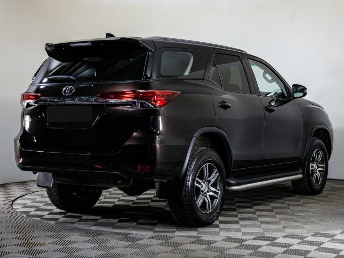 Купить Toyota Fortuner, 2018, 70 010 км, фото №4