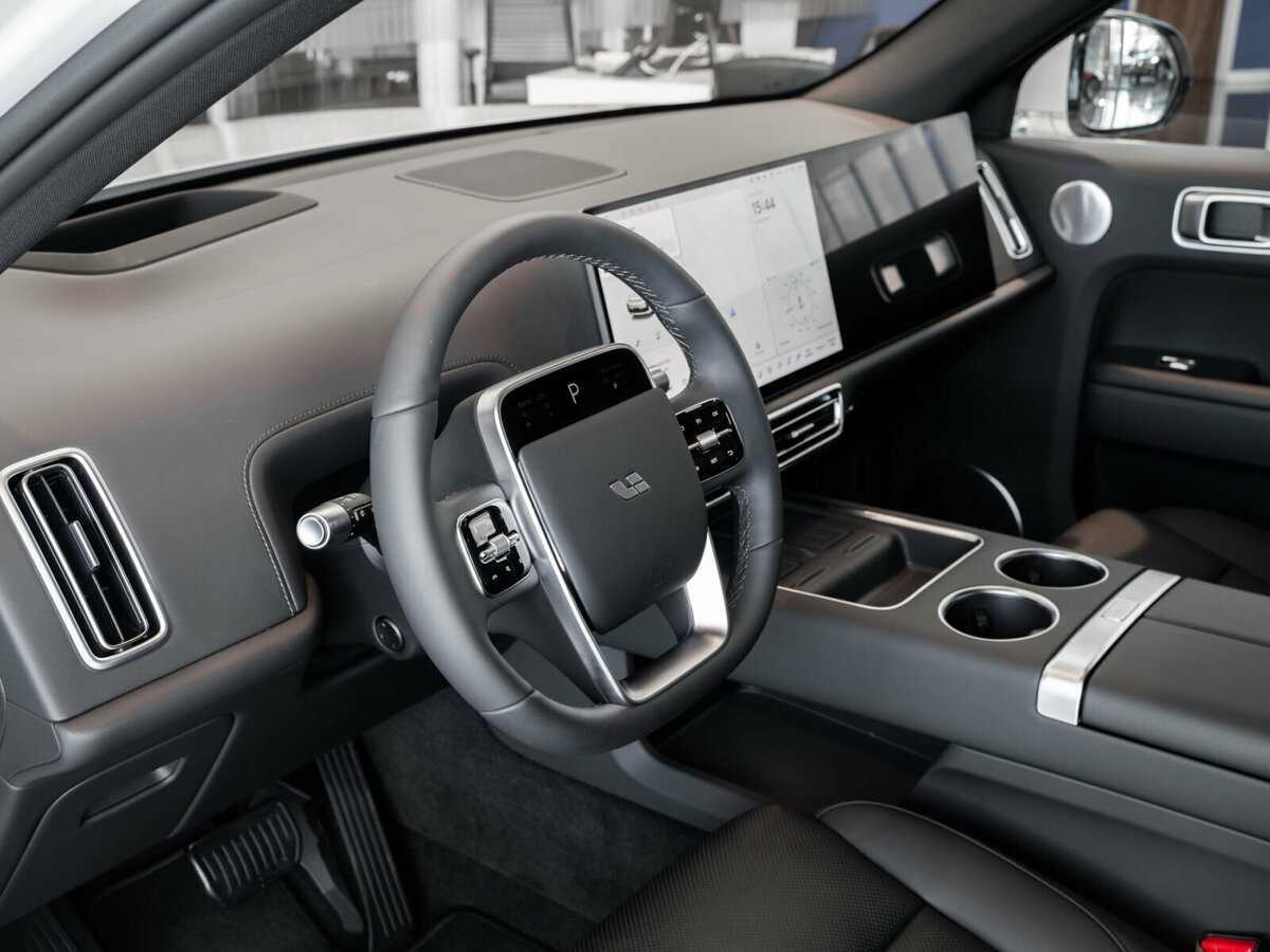 Купить LiXiang L7 52.3 kWh, 2024, 7 км, фото №8