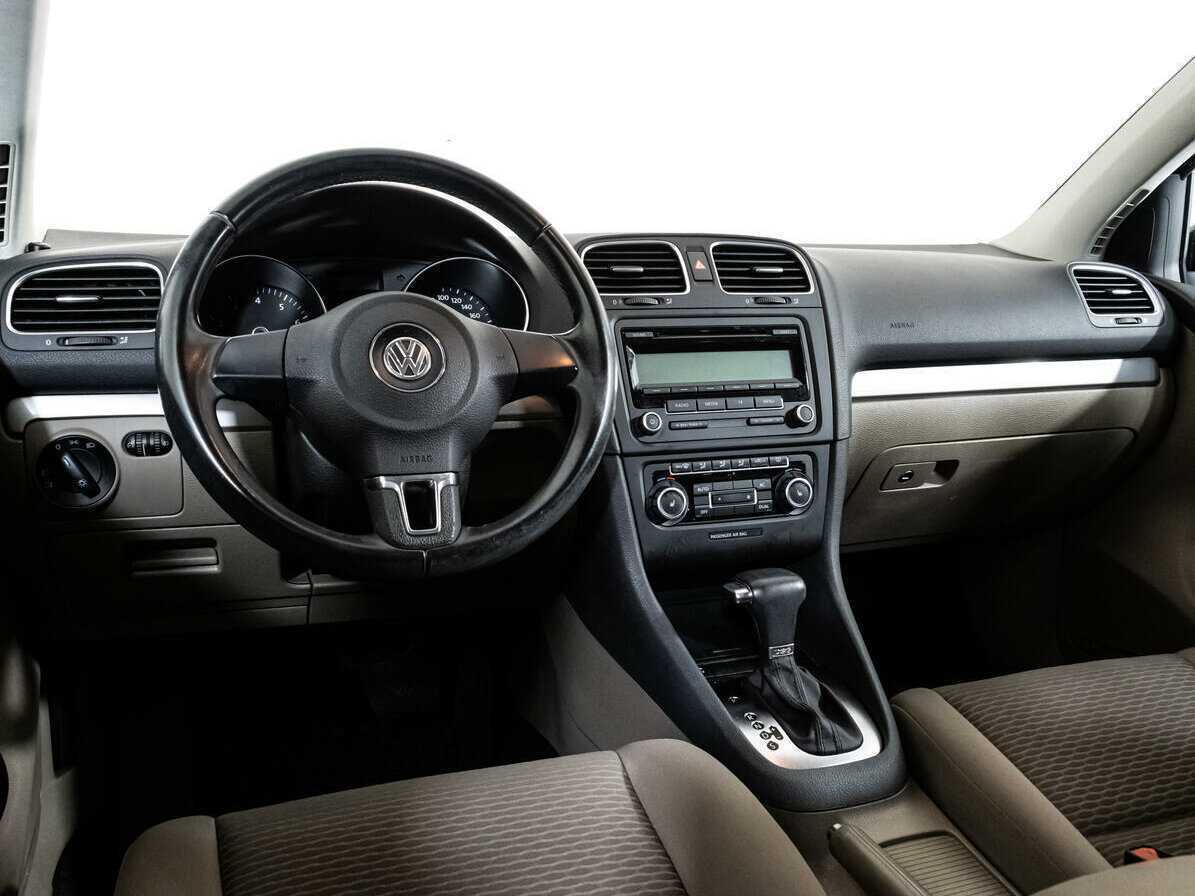 Купить Volkswagen Golf, 2009, 142 194 км, фото №9