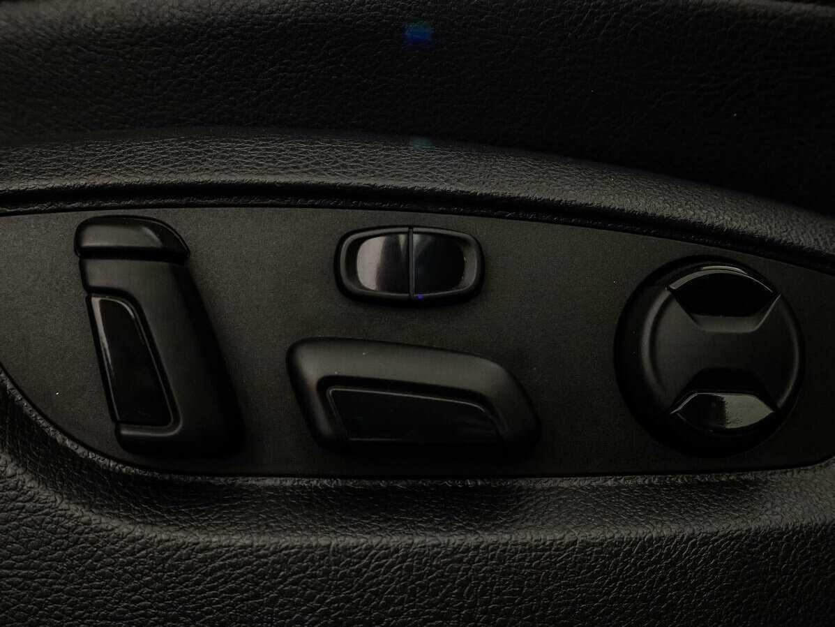 Купить Volkswagen Touareg, 2015, 114 240 км, фото №13