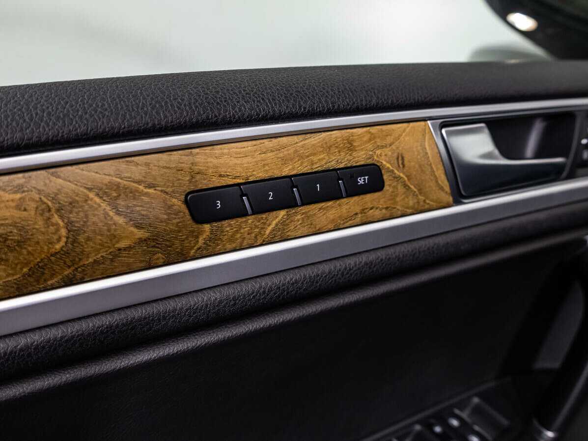 Купить Volkswagen Touareg, 2015, 114 240 км, фото №14