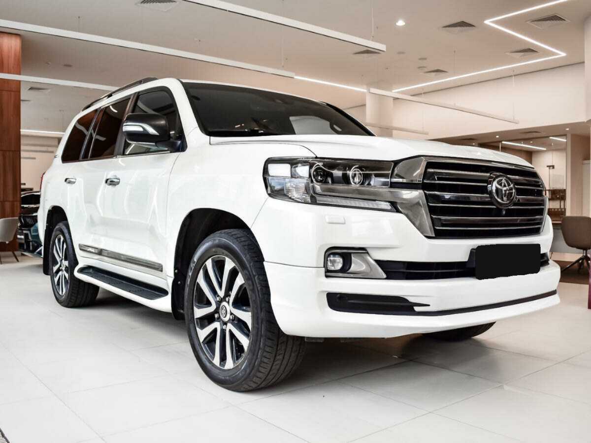 Купить Toyota Land Cruiser, 2017, 145 956 км, фото №4