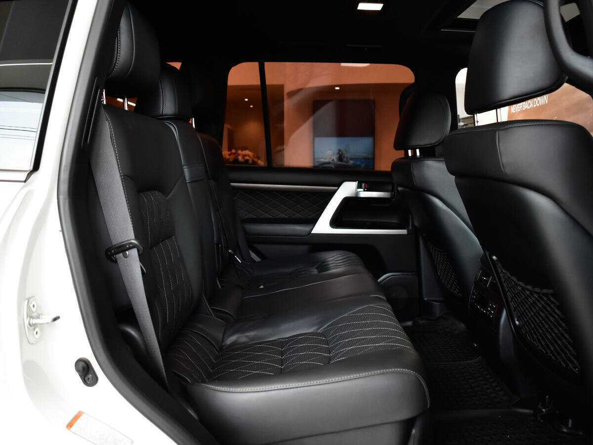 Купить Toyota Land Cruiser, 2017, 145 956 км, фото №8