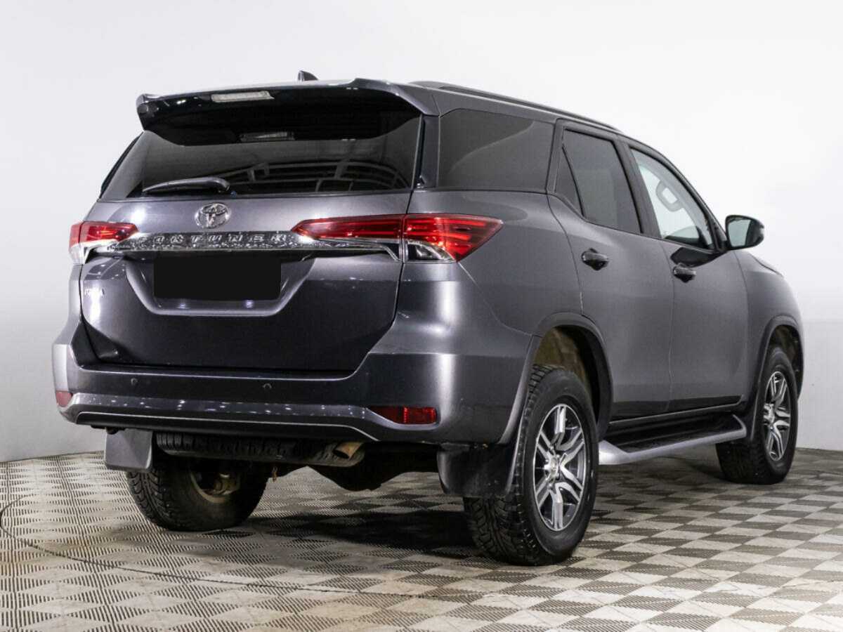 Купить Toyota Fortuner, 2018, 90 102 км, фото №5