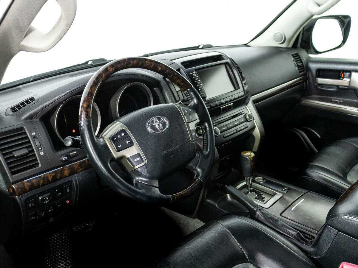 Купить Toyota Land Cruiser, 2011, 280 802 км, фото №10