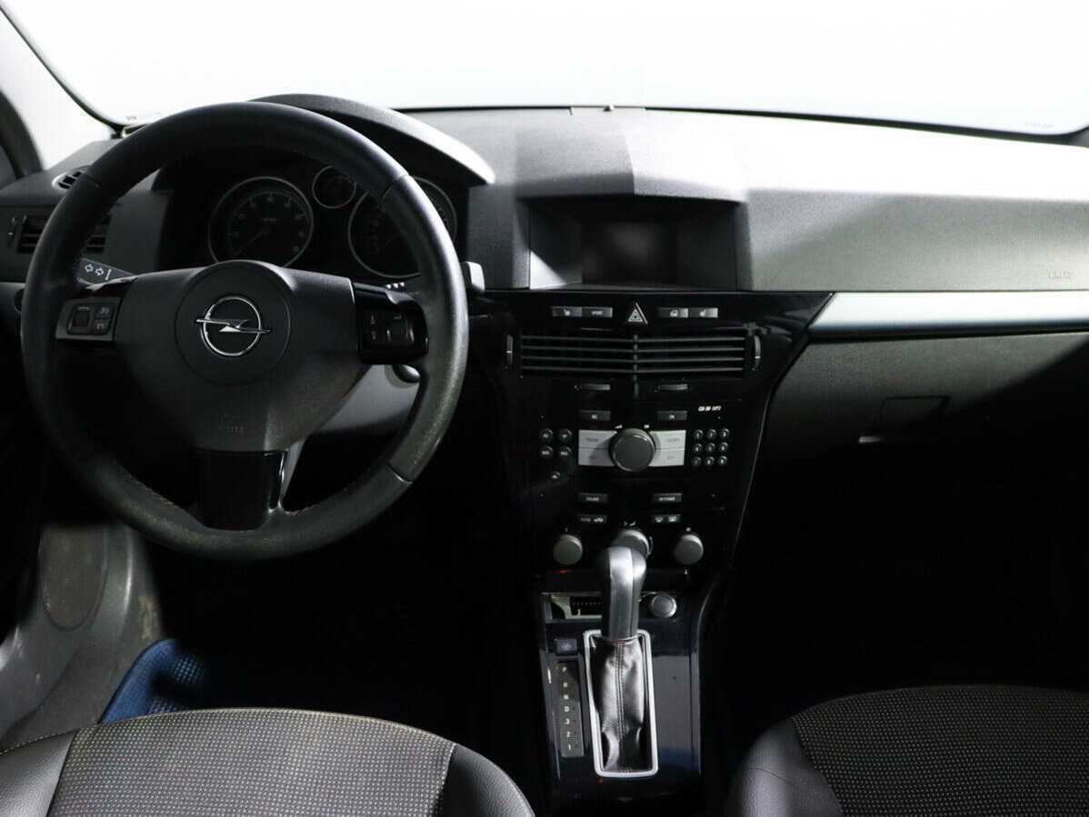 Купить Opel Astra, 2008, 64 000 км, фото №9