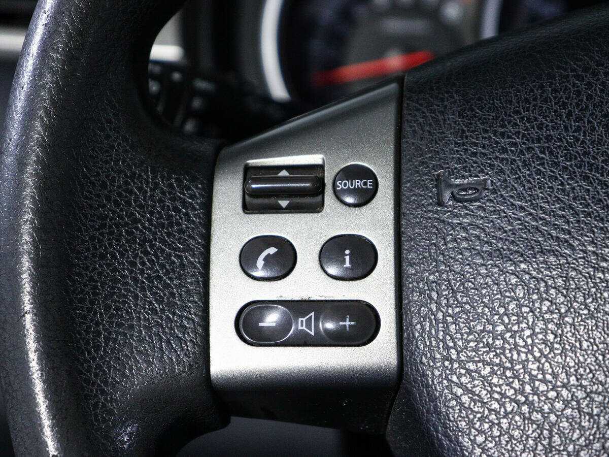 Купить Nissan Tiida, 2011, 225 000 км, фото №17