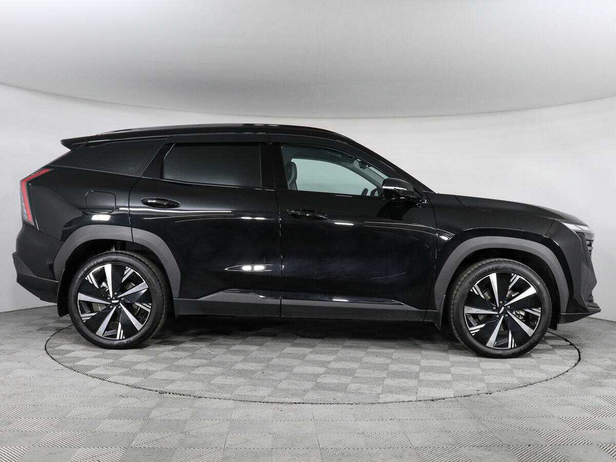 Купить Geely Atlas, 2024, 9 164 км, фото №4