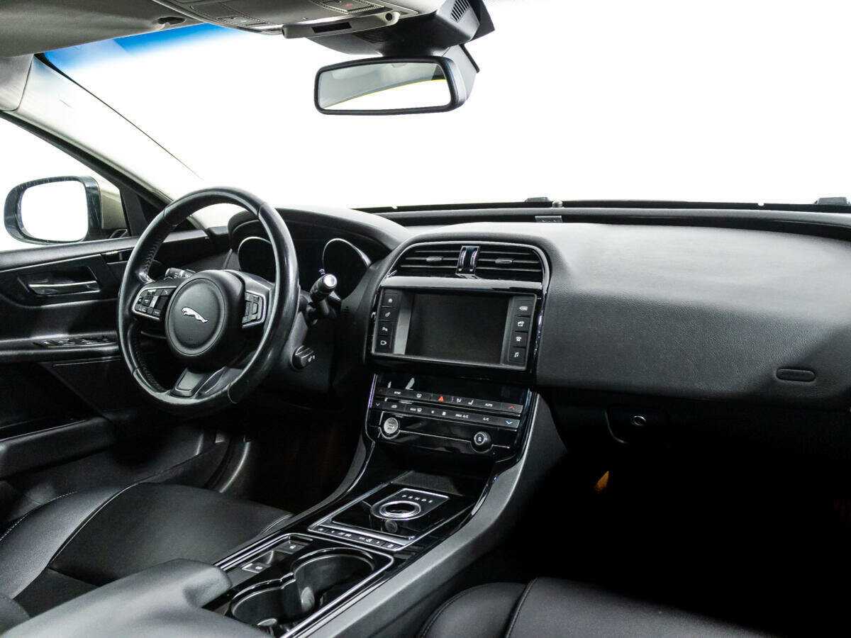Купить Jaguar XE, 2015, 127 048 км, фото №9