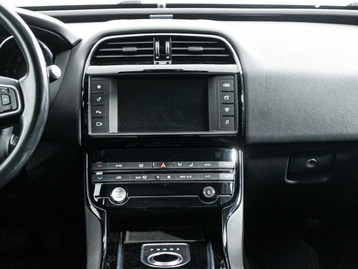 Купить Jaguar XE, 2015, 127 048 км, фото №14