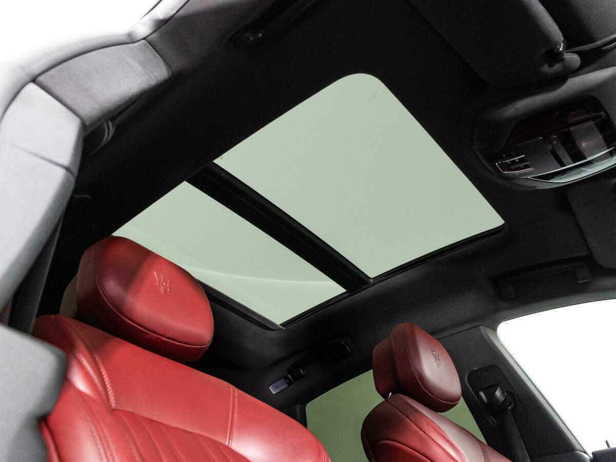 Купить Maserati Levante Diesel, 2017, 119 292 км, фото №20