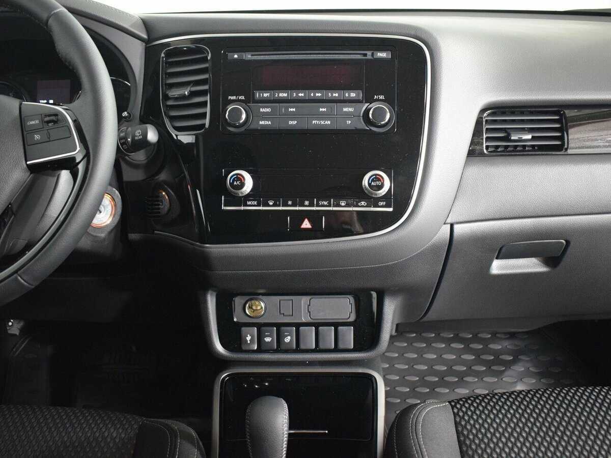 Купить Mitsubishi Outlander, 2022, 18 км, фото №7