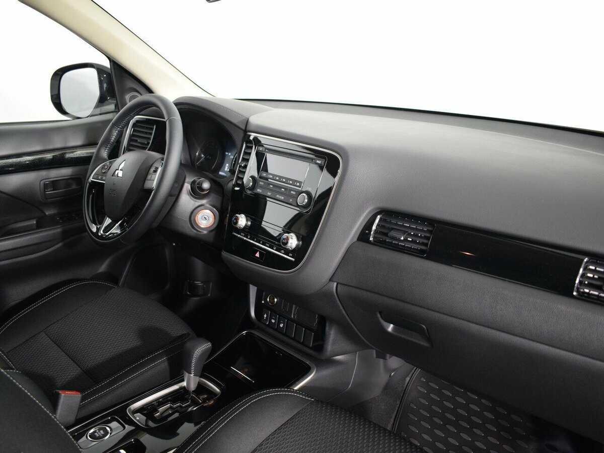 Купить Mitsubishi Outlander, 2022, 59 км, фото №8