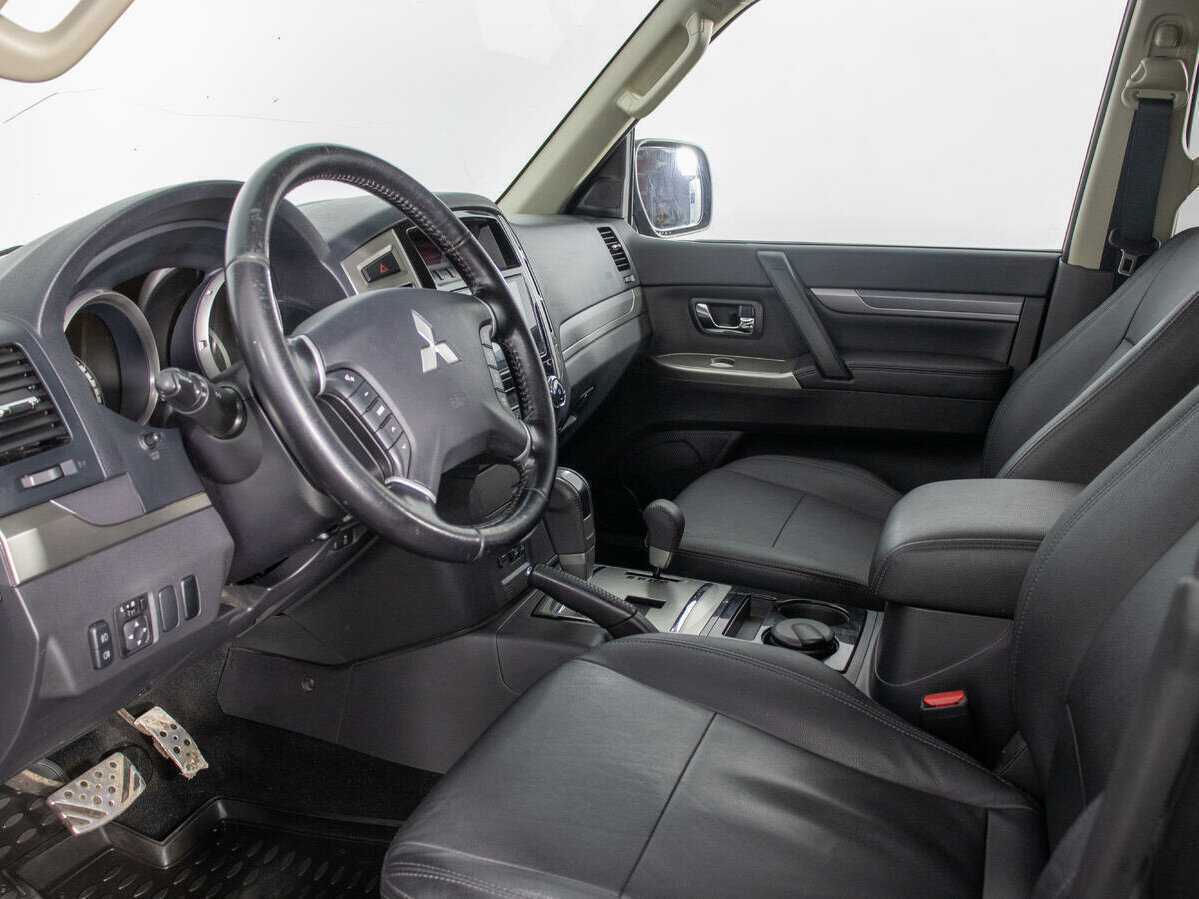 Купить Mitsubishi Pajero, 2017, 119 041 км, фото №11