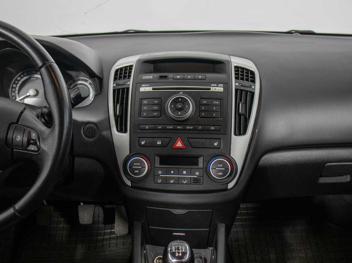 Купить Kia Ceed, 2010, 134 932 км, фото №14