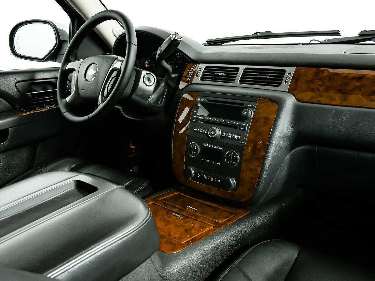 Купить Chevrolet Tahoe 6AT, 2012, 131 397 км, фото №7