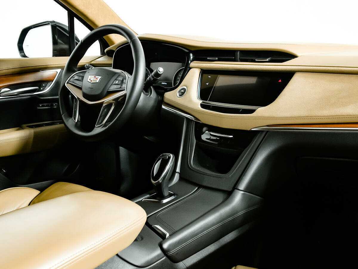 Купить Cadillac XT5, 2017, 61 813 км, фото №9