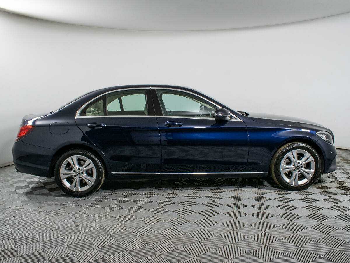 Купить Mercedes-Benz C-Класс 180, 2020, 68 520 км, фото №4