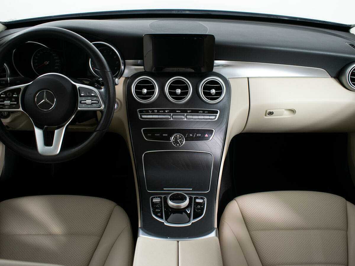 Купить Mercedes-Benz C-Класс 180, 2020, 68 520 км, фото №11